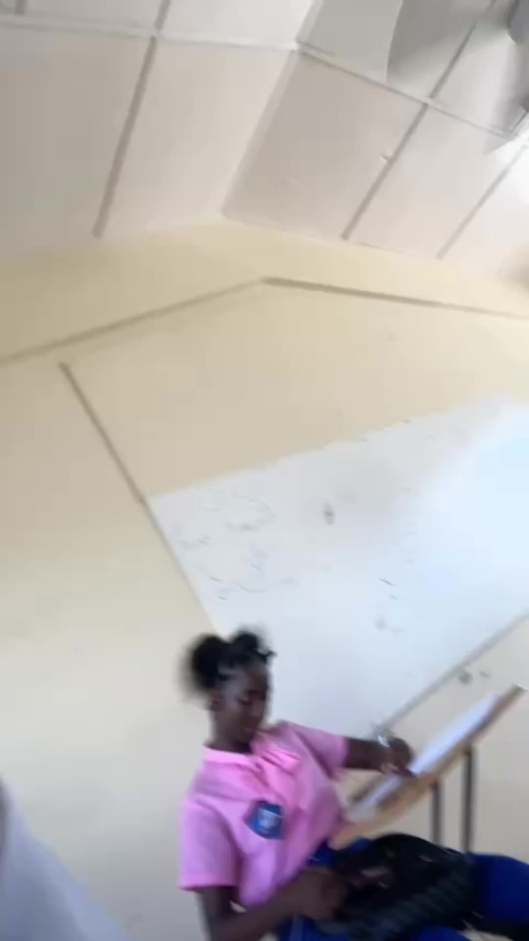 @queen_teka