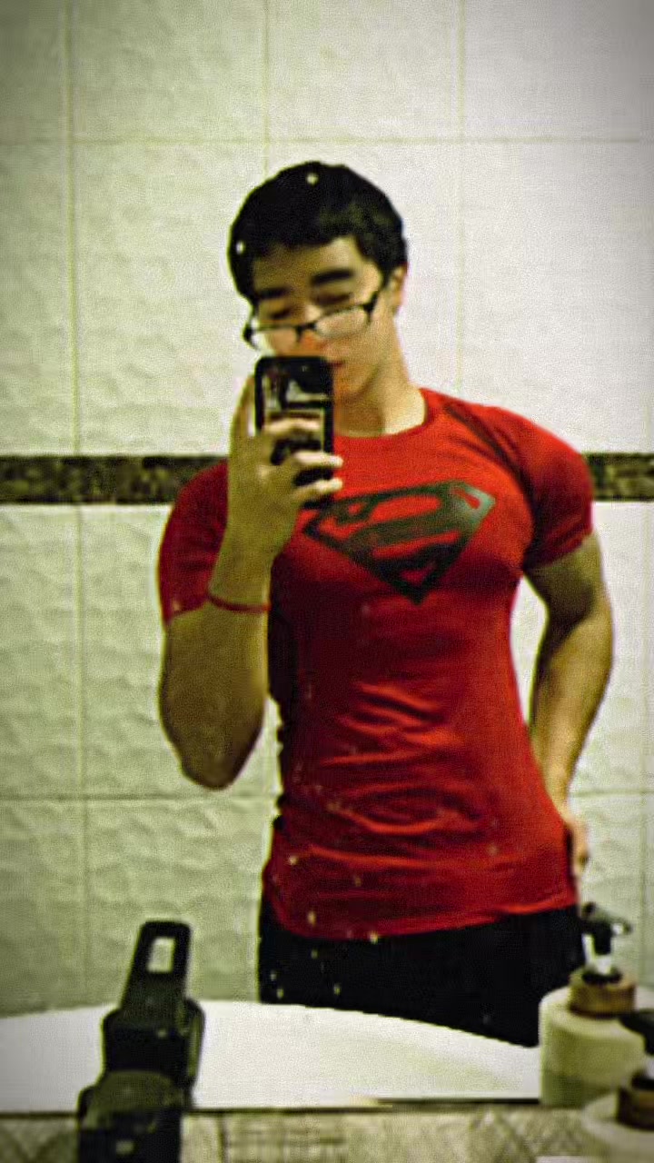 @𝑻𝒉𝒐𝒎𝒊🕷️