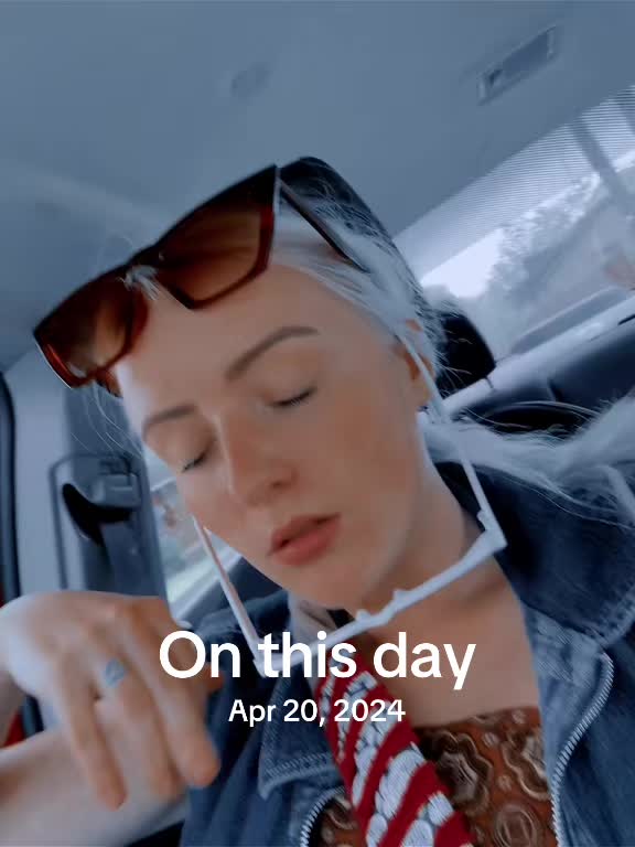 @laurenelizzzahaha
