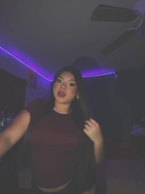 @Niki🖤