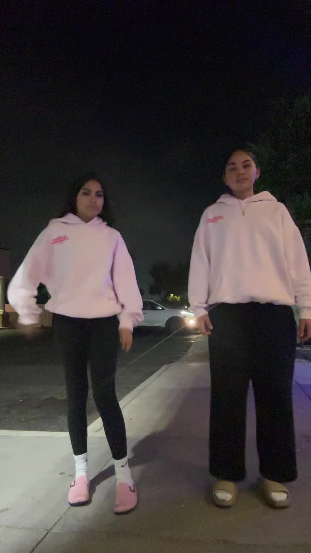 @𝒩ℯ𝓈𝓈𝒶 ꨄ