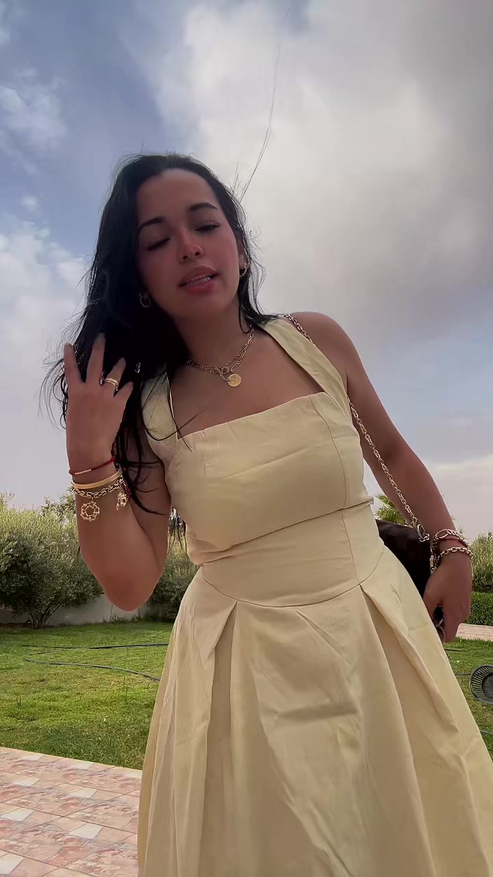 @Nina
