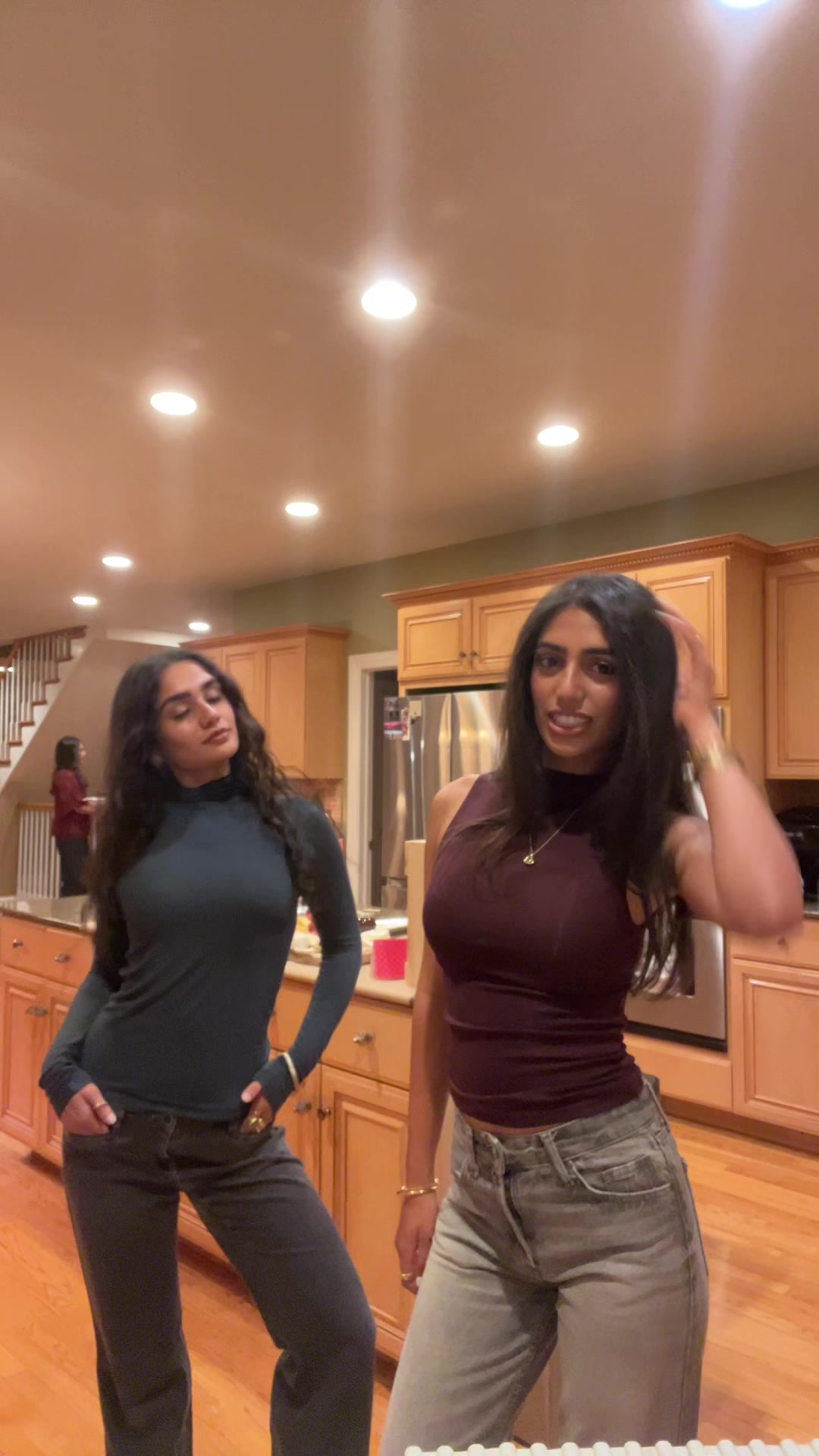 @anya