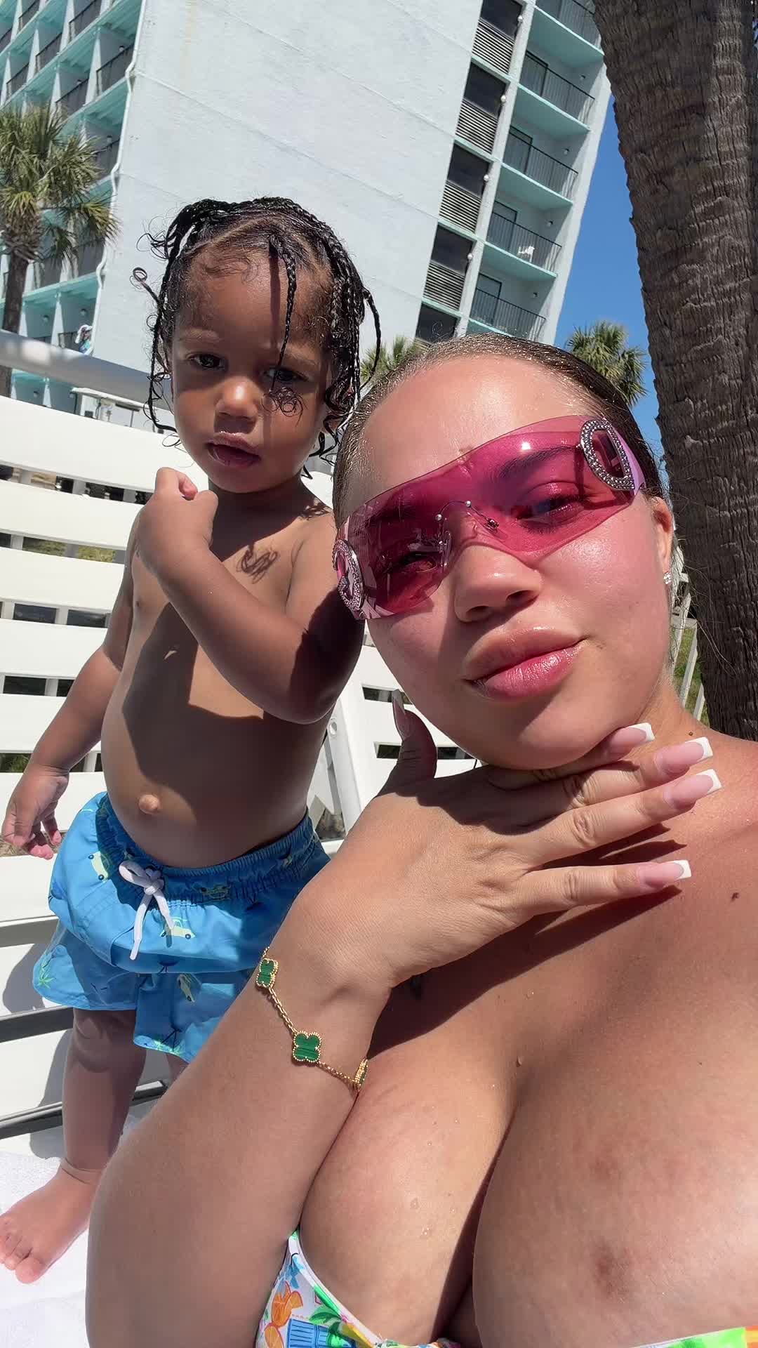 @Rennirucci