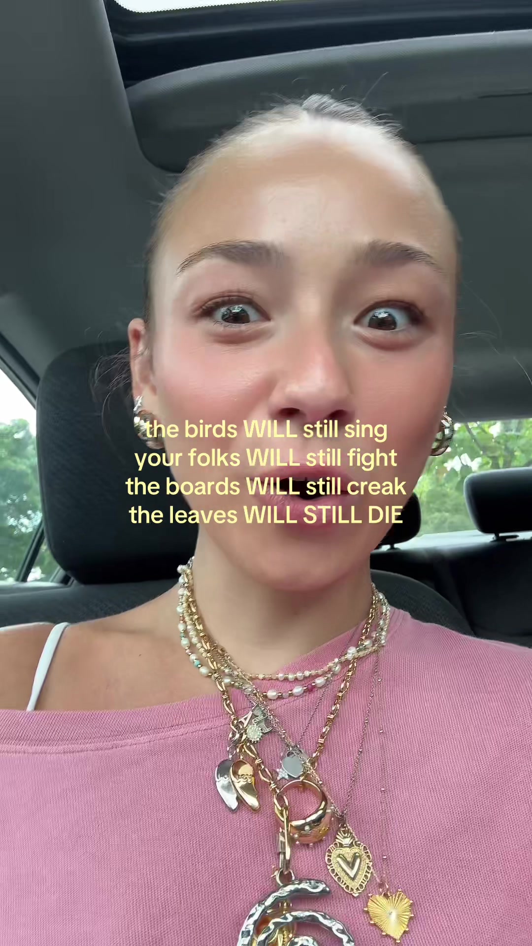 @ava🐞