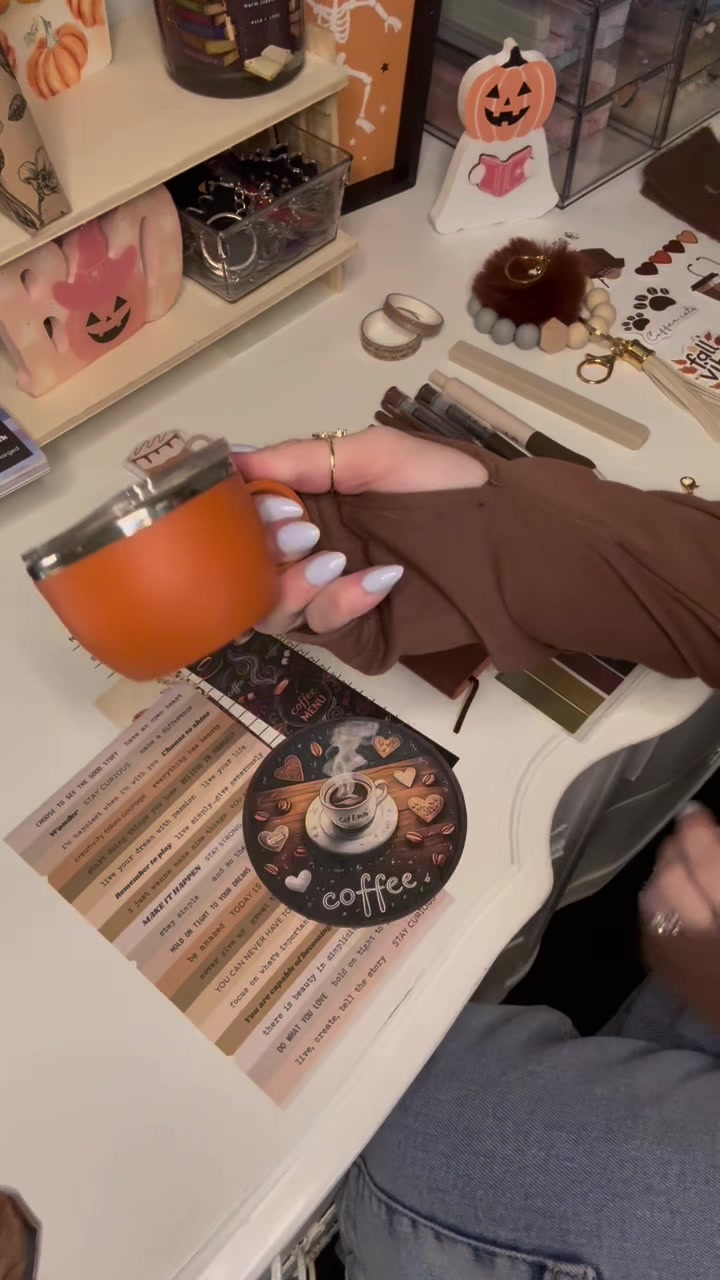 @CozyShelf&Co.