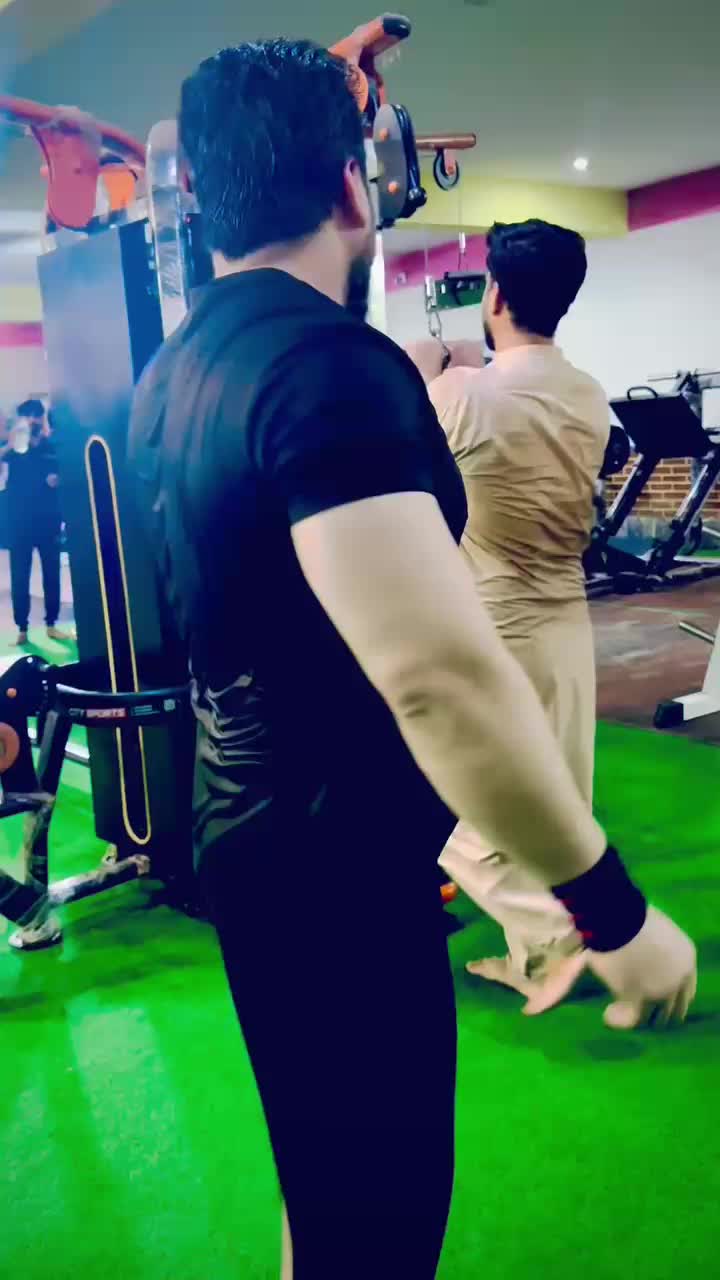 @Aneesdurrani_offical