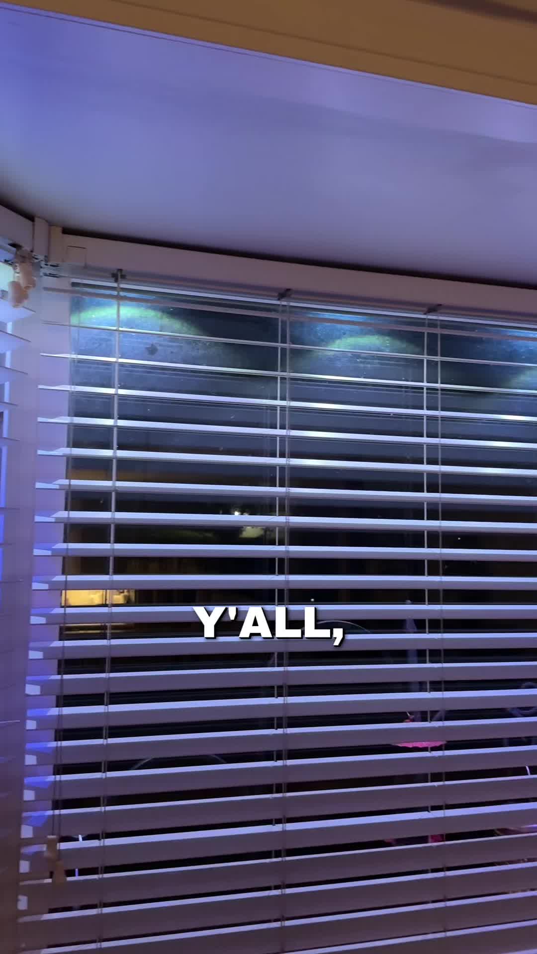 @sarahgrayandtall