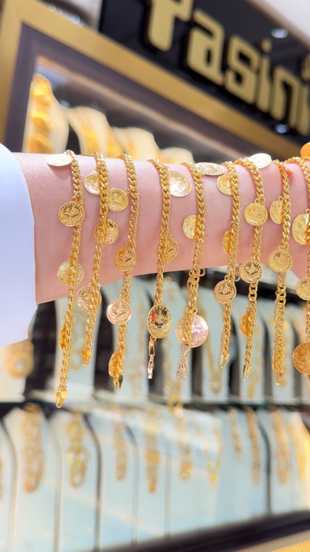 @Yasini Jewelers