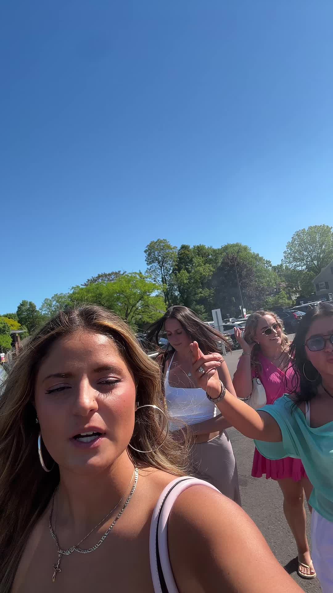 @Maddie ๐