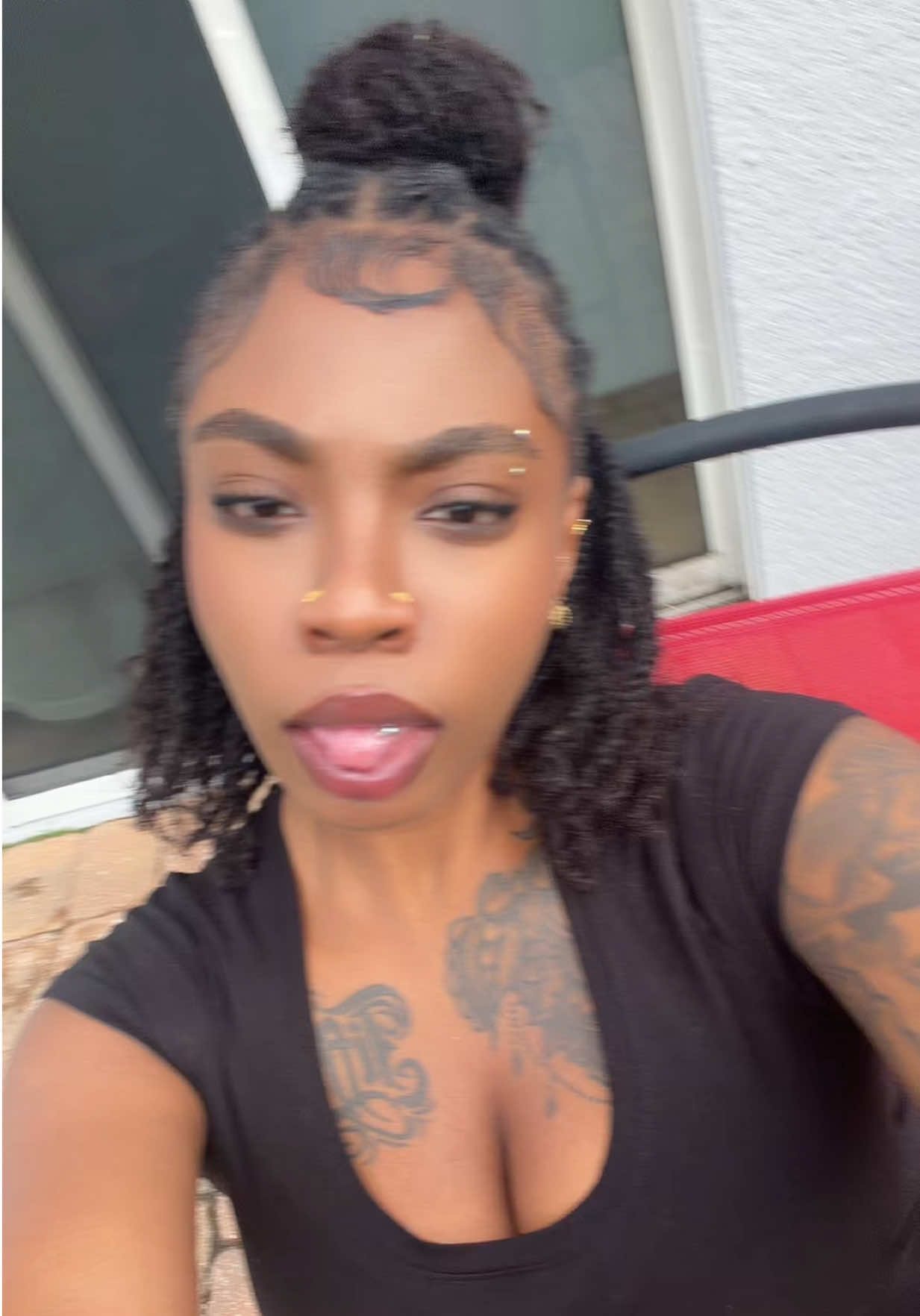 @KAYBAE