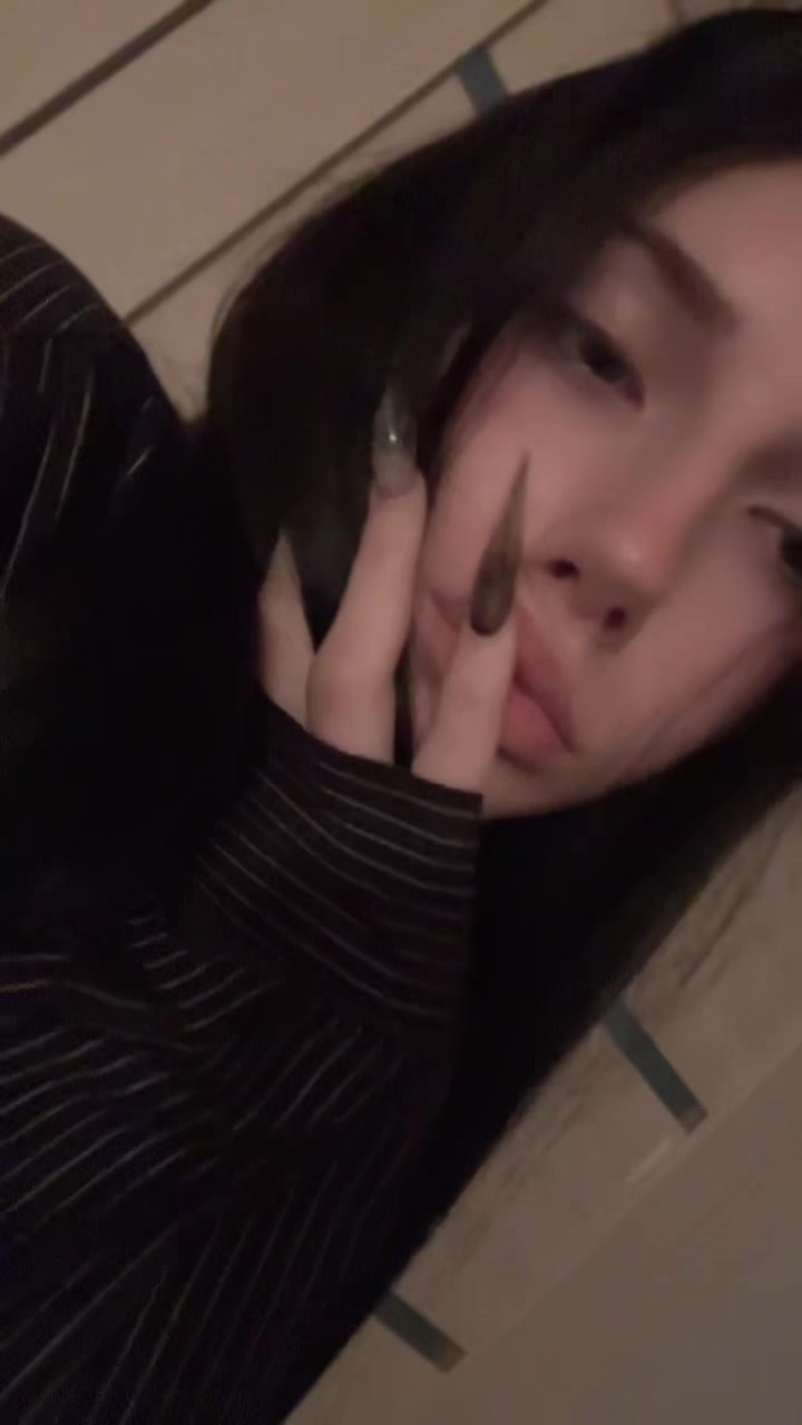 @skenile👅