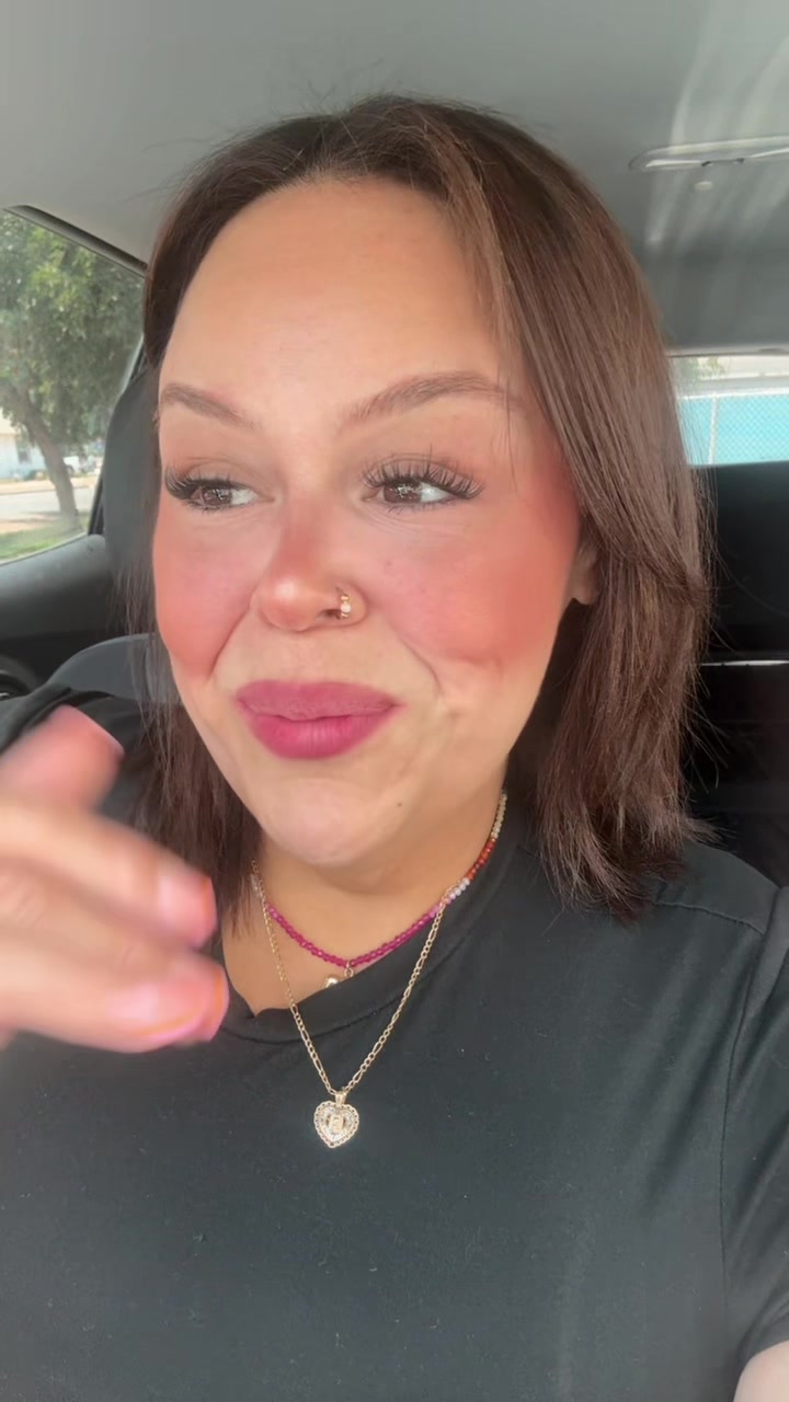 @MayraEats