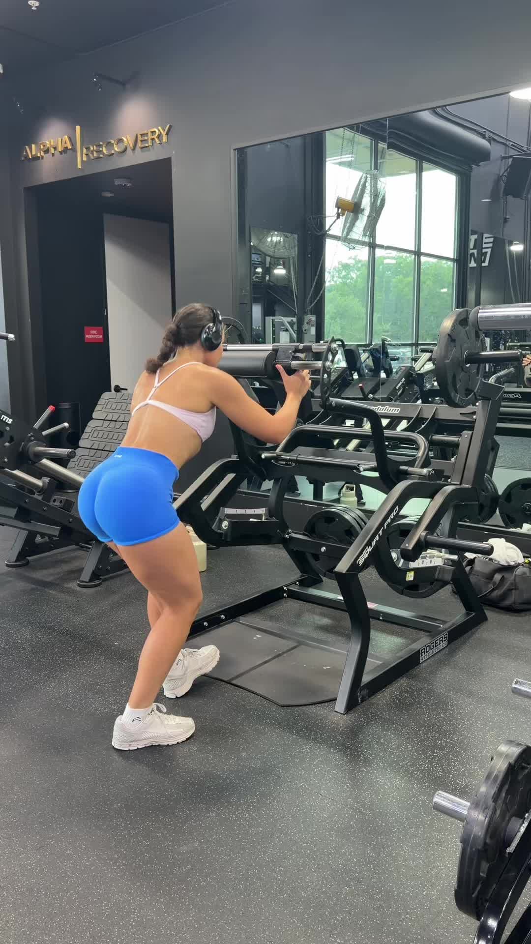@Alyssa