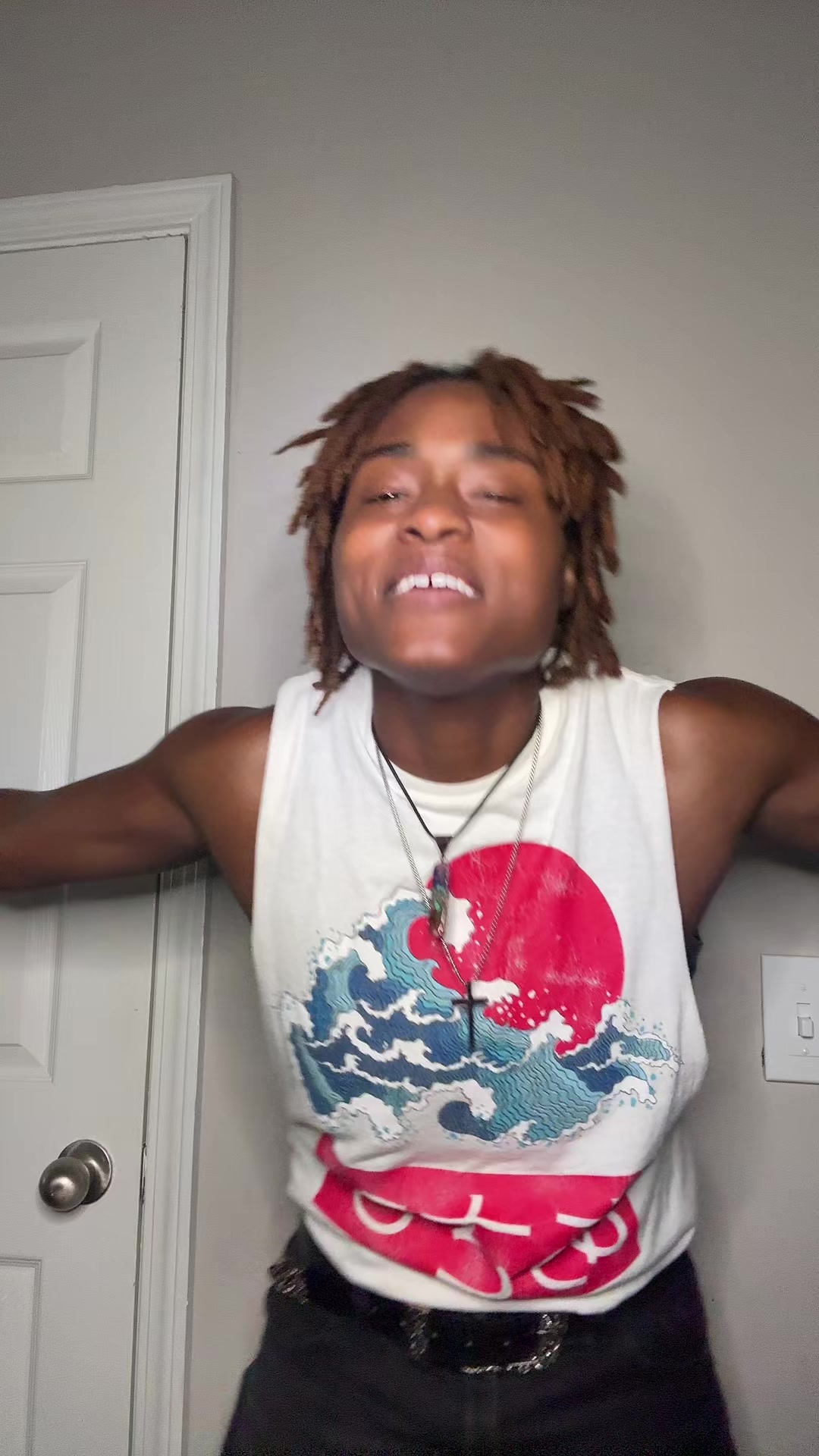 @wavycontent_