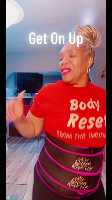@QueenRiseUp❌