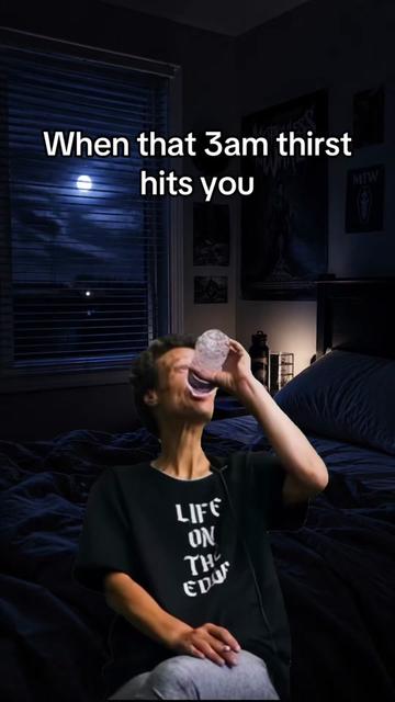 @Jenn✨🖤