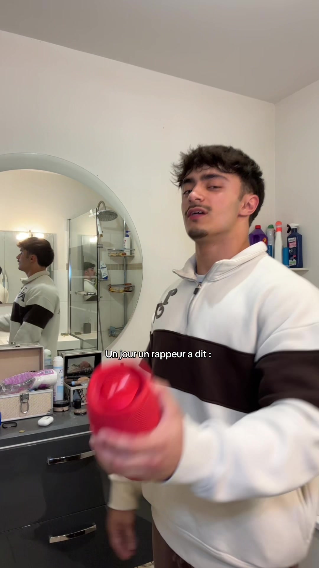 @HakimoRoberto 🇷🇪🇪🇸
