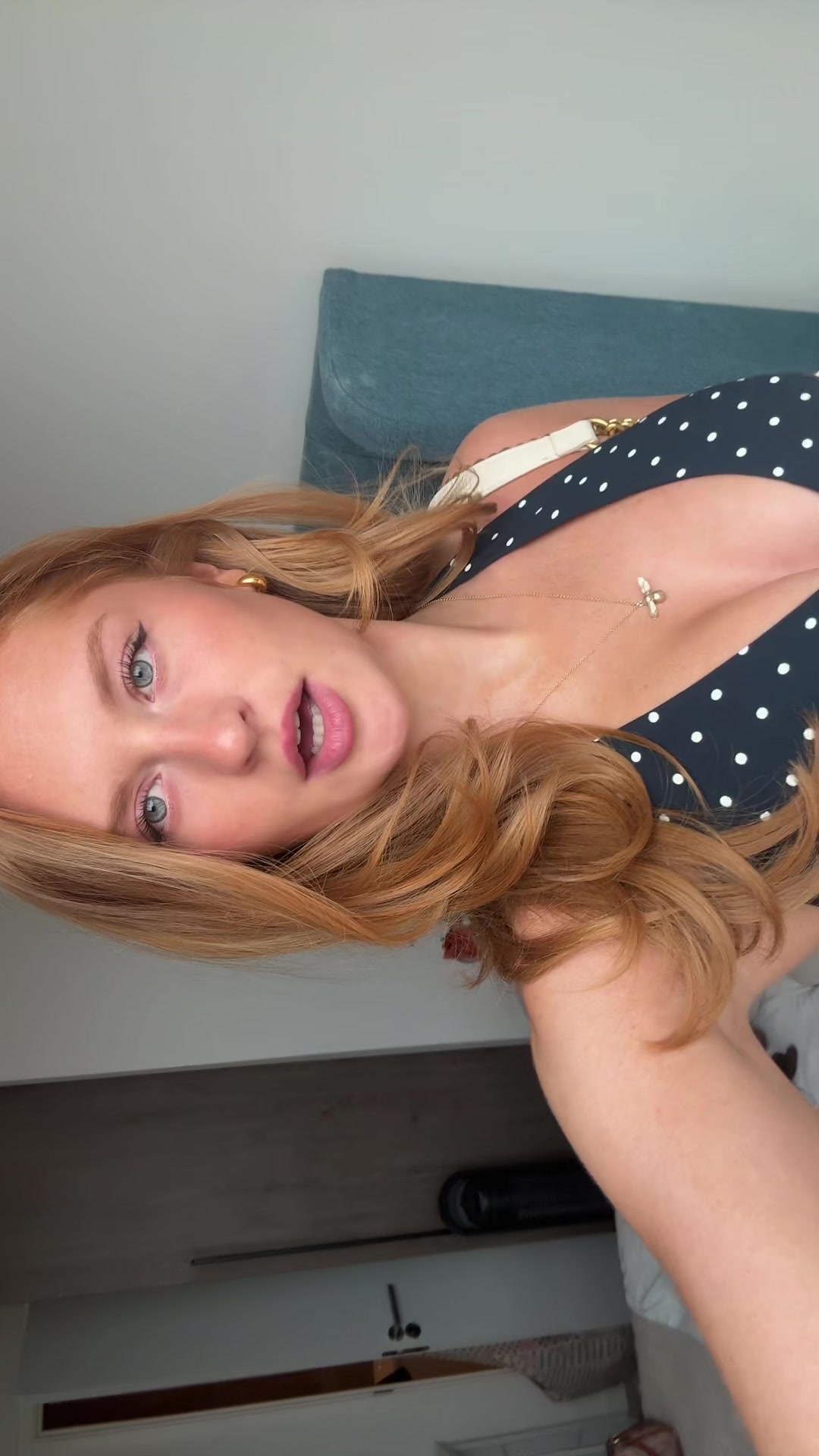 @PoppyWybrow
