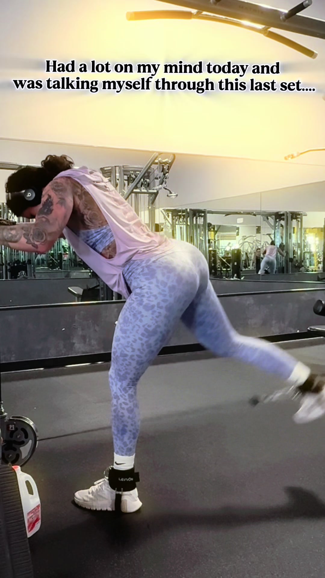 @rachaelsquats_