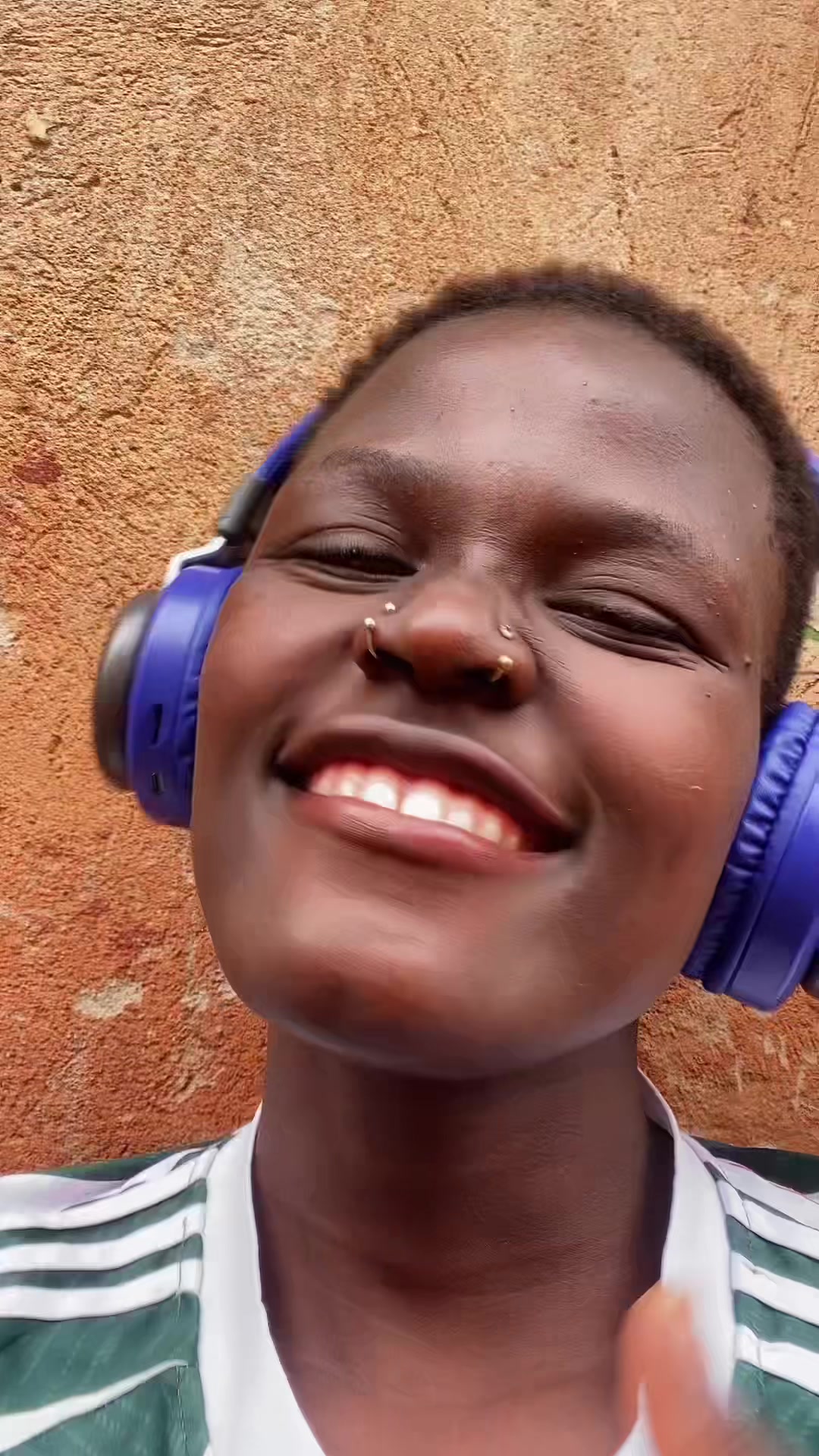 @Sharifahbooty 🇺🇬