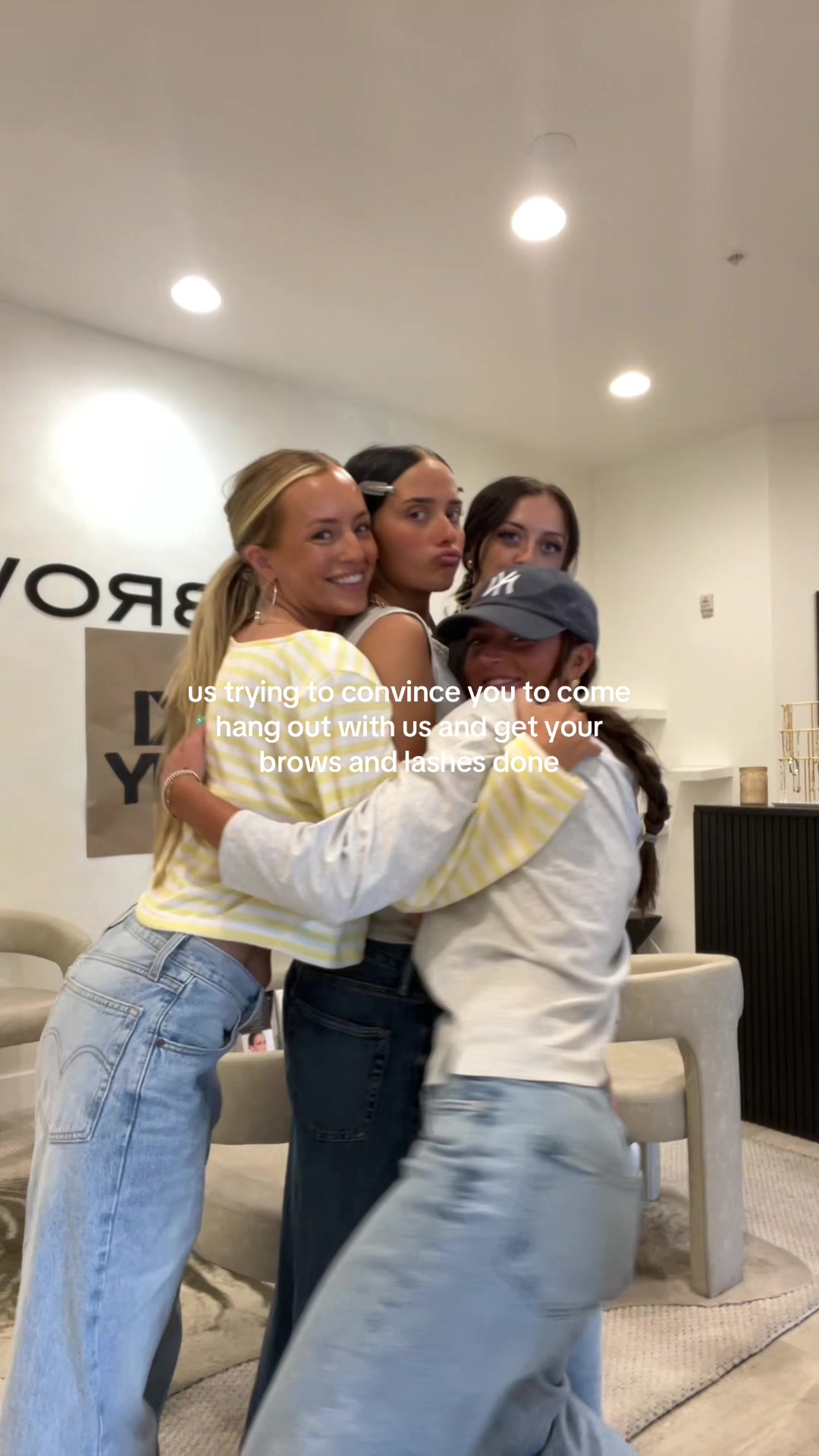 @MrakkiBrowBar