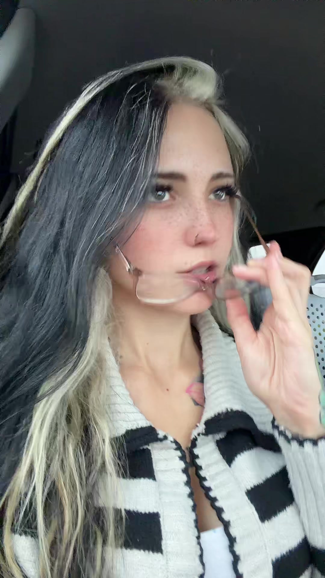 @Lily