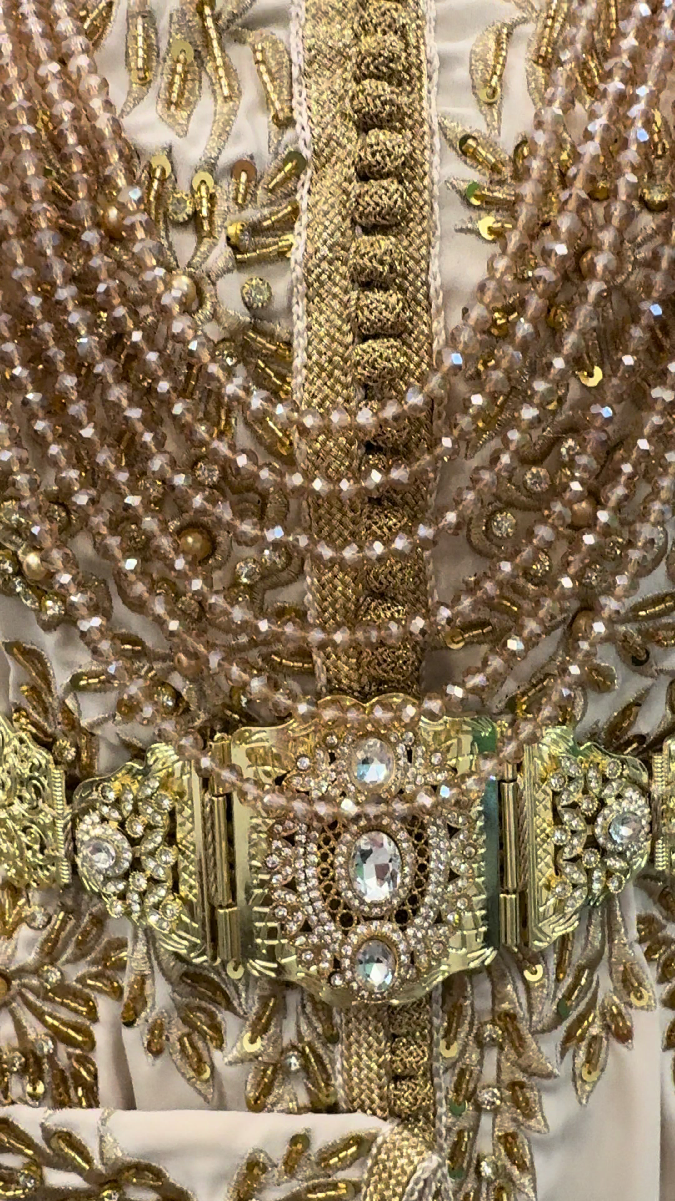 @Roby Caftan