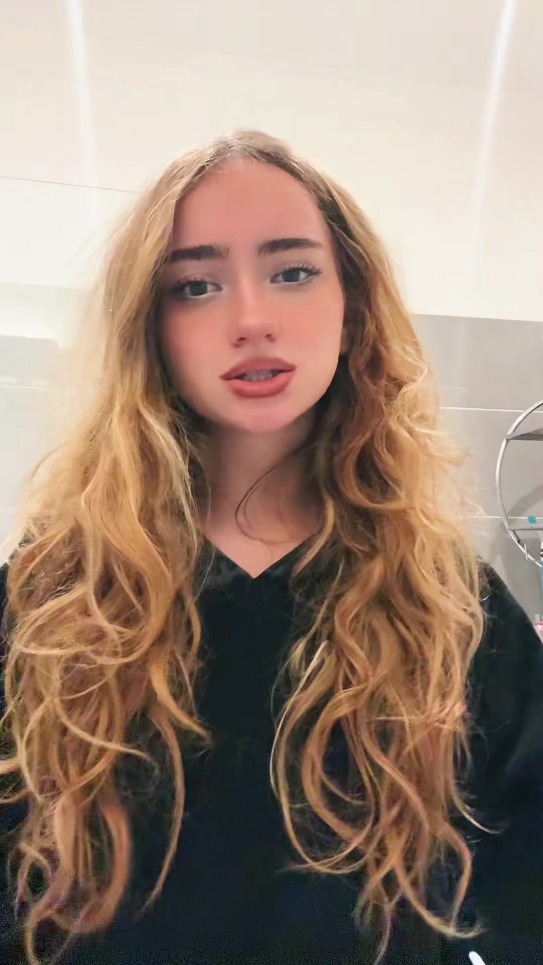 @girlwhosgotitgoingon