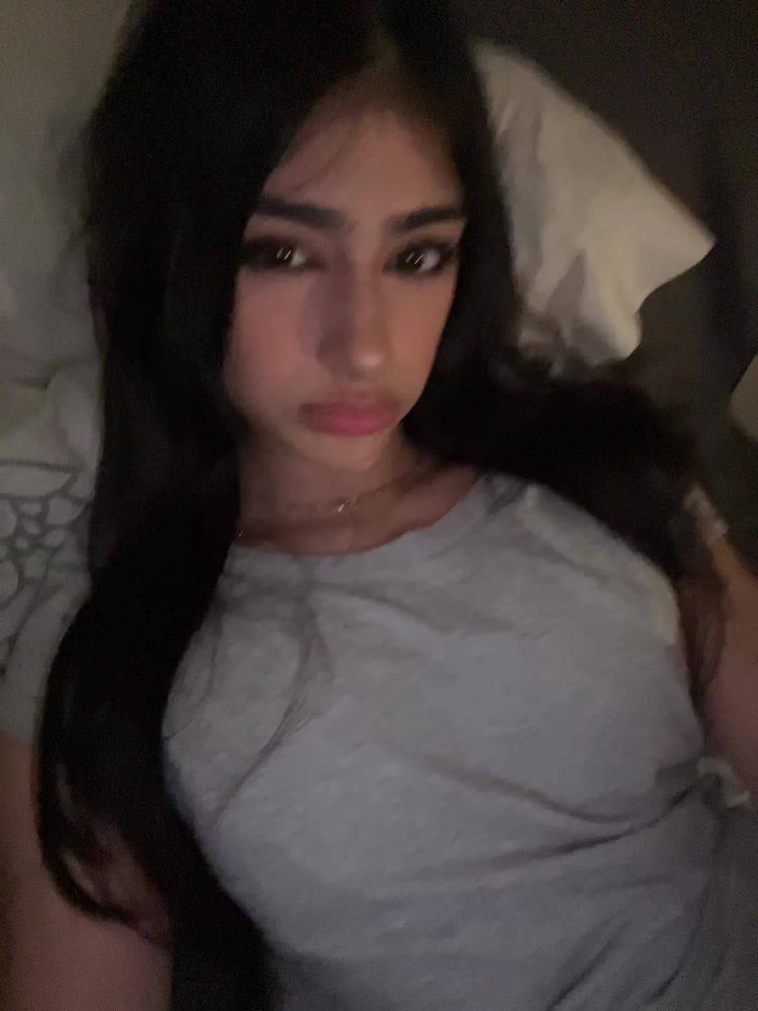 @️