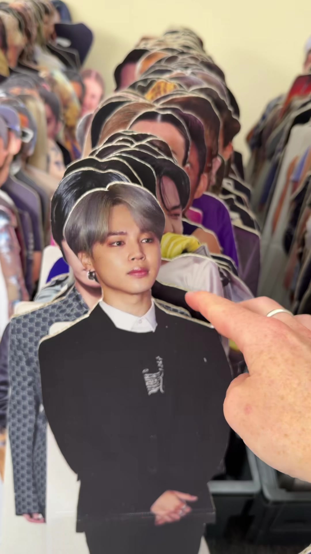 @Celebrity Cutouts