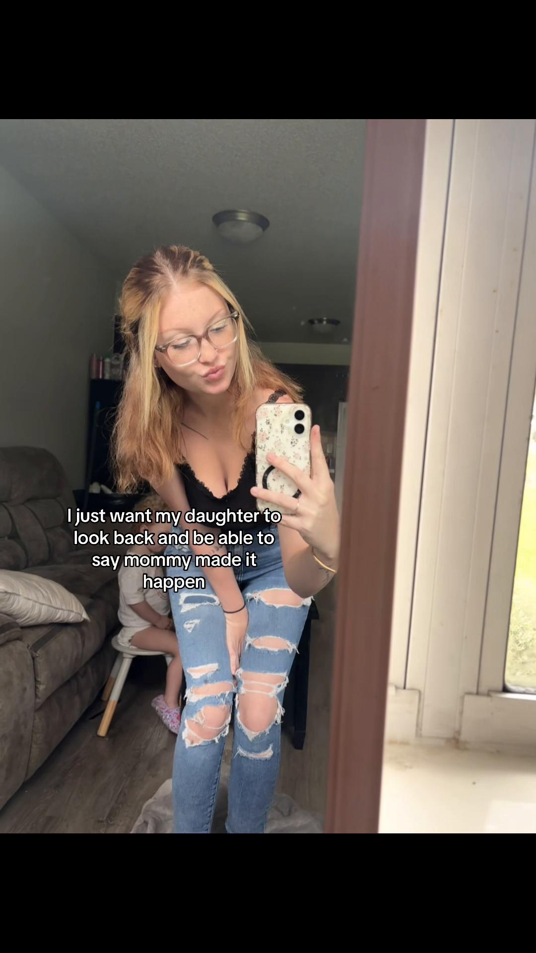 @𝕄𝕒𝕞𝕒 𝔼🧸🥥🤎