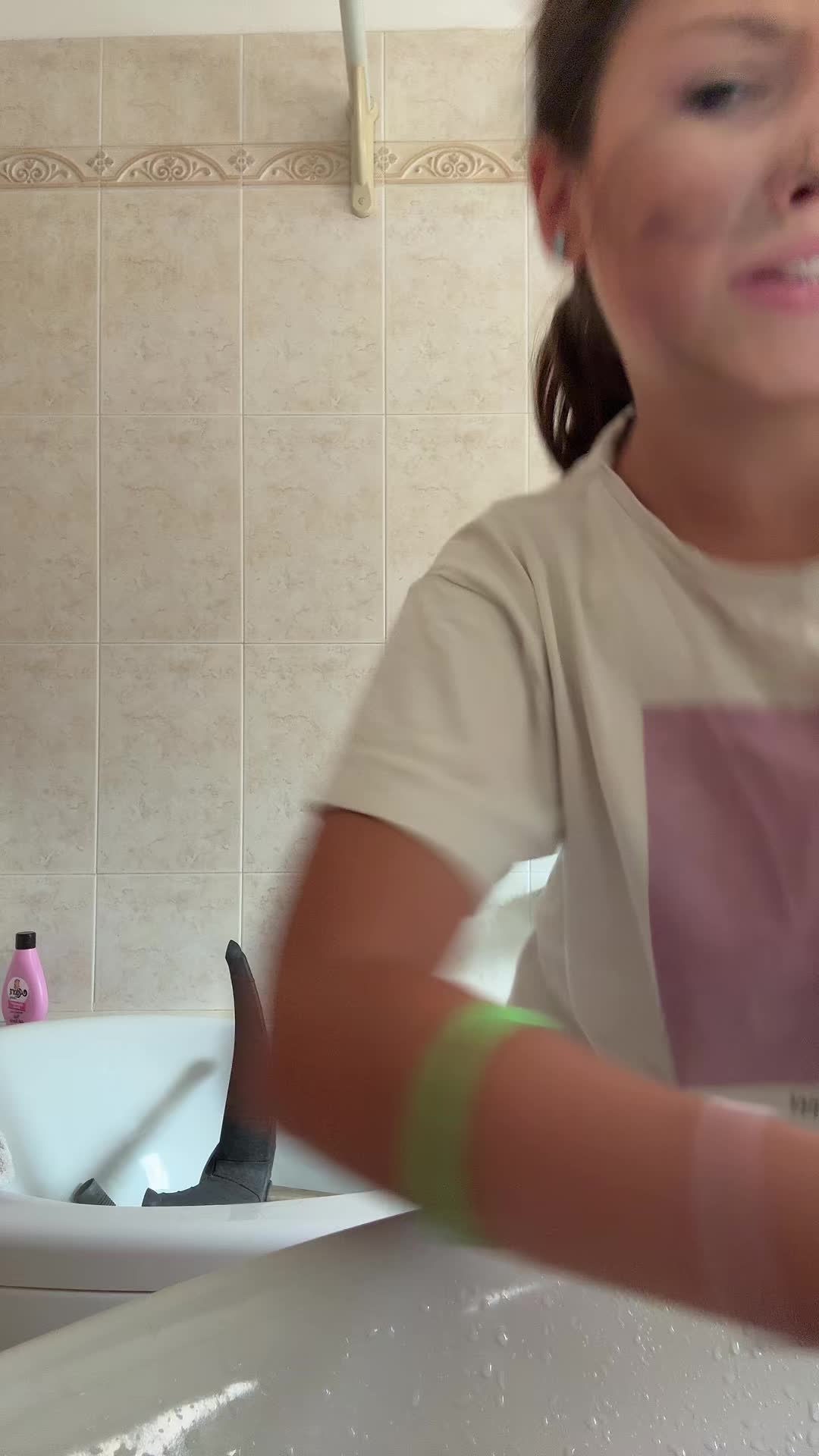 @Anna. Conticelli