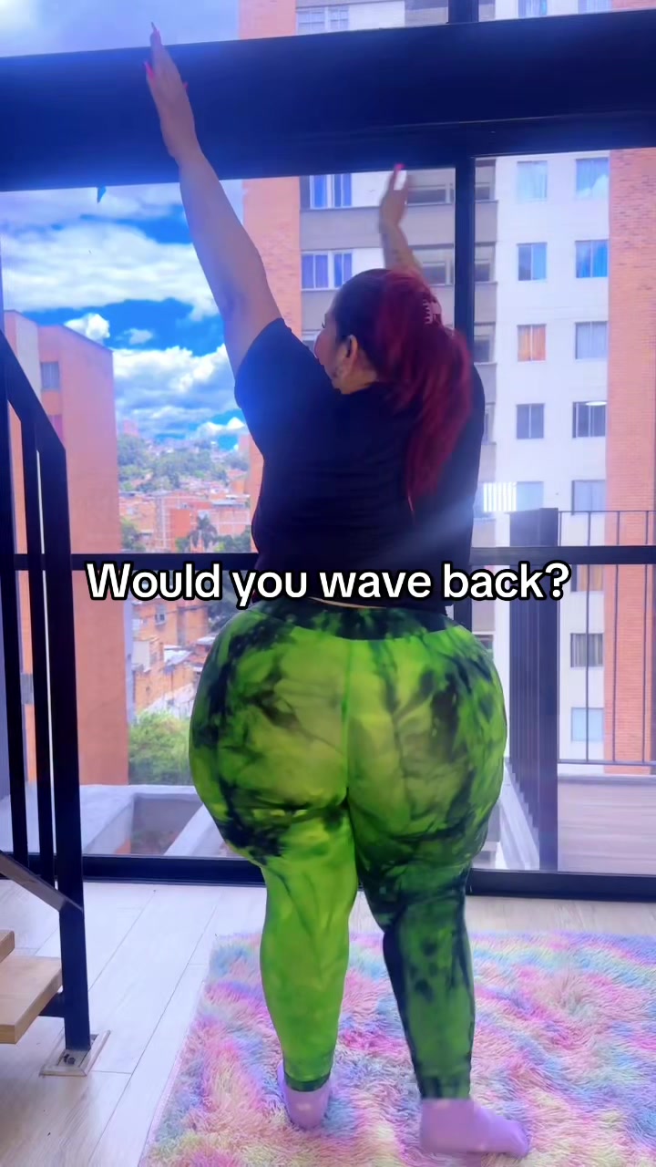 @lolanextdoar