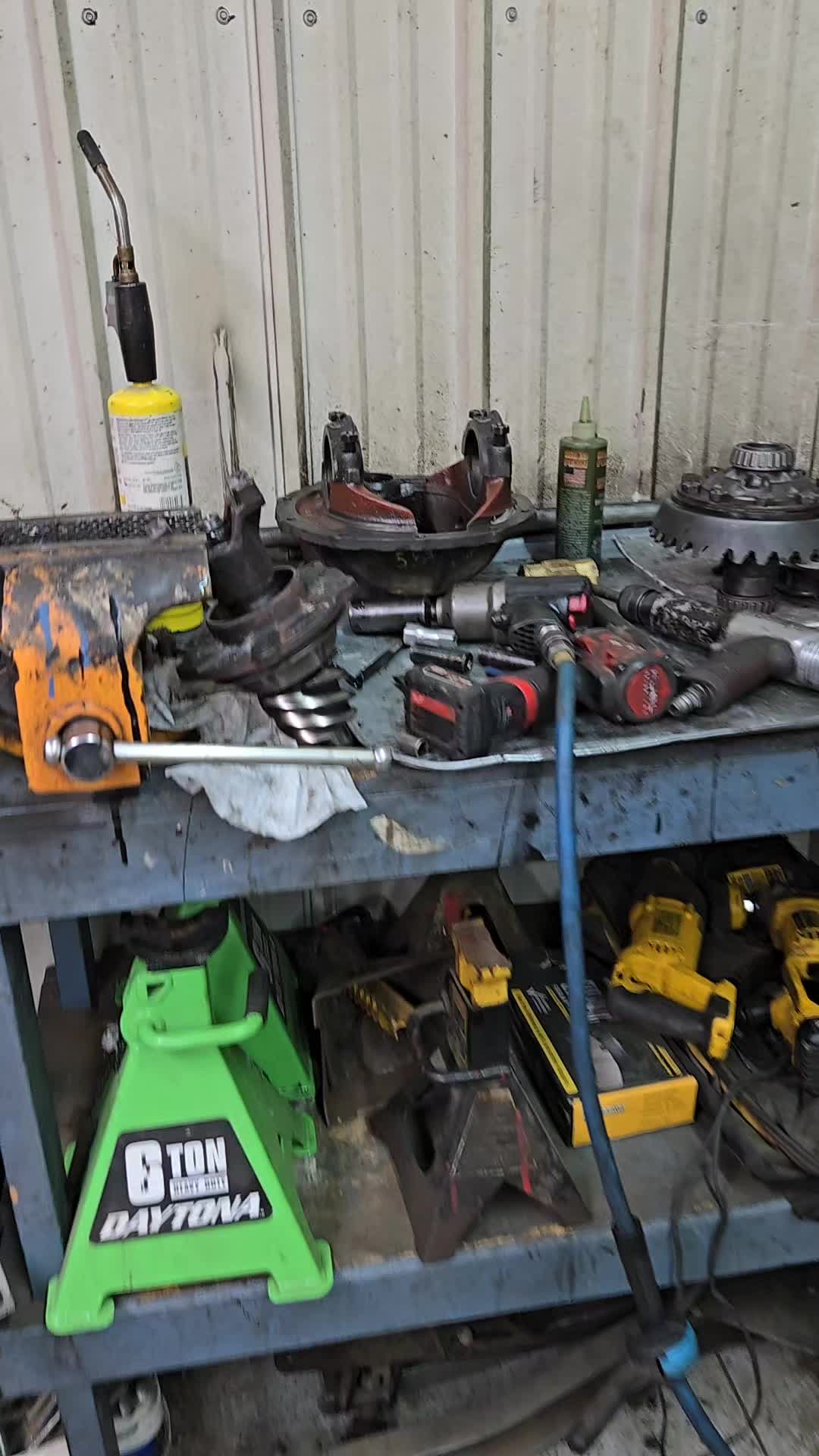 @Chad's Maintenance & repair