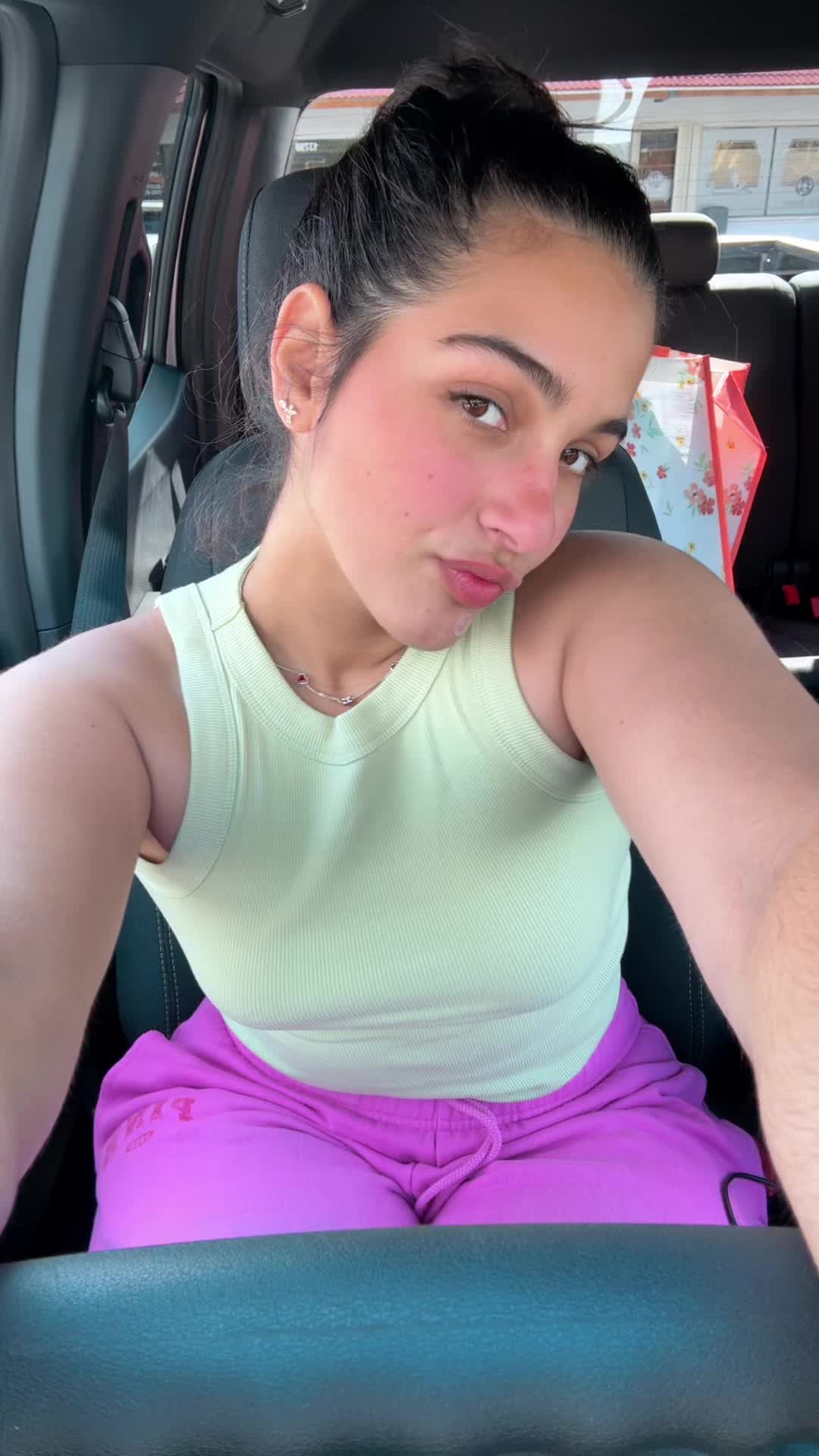 @fannyph08