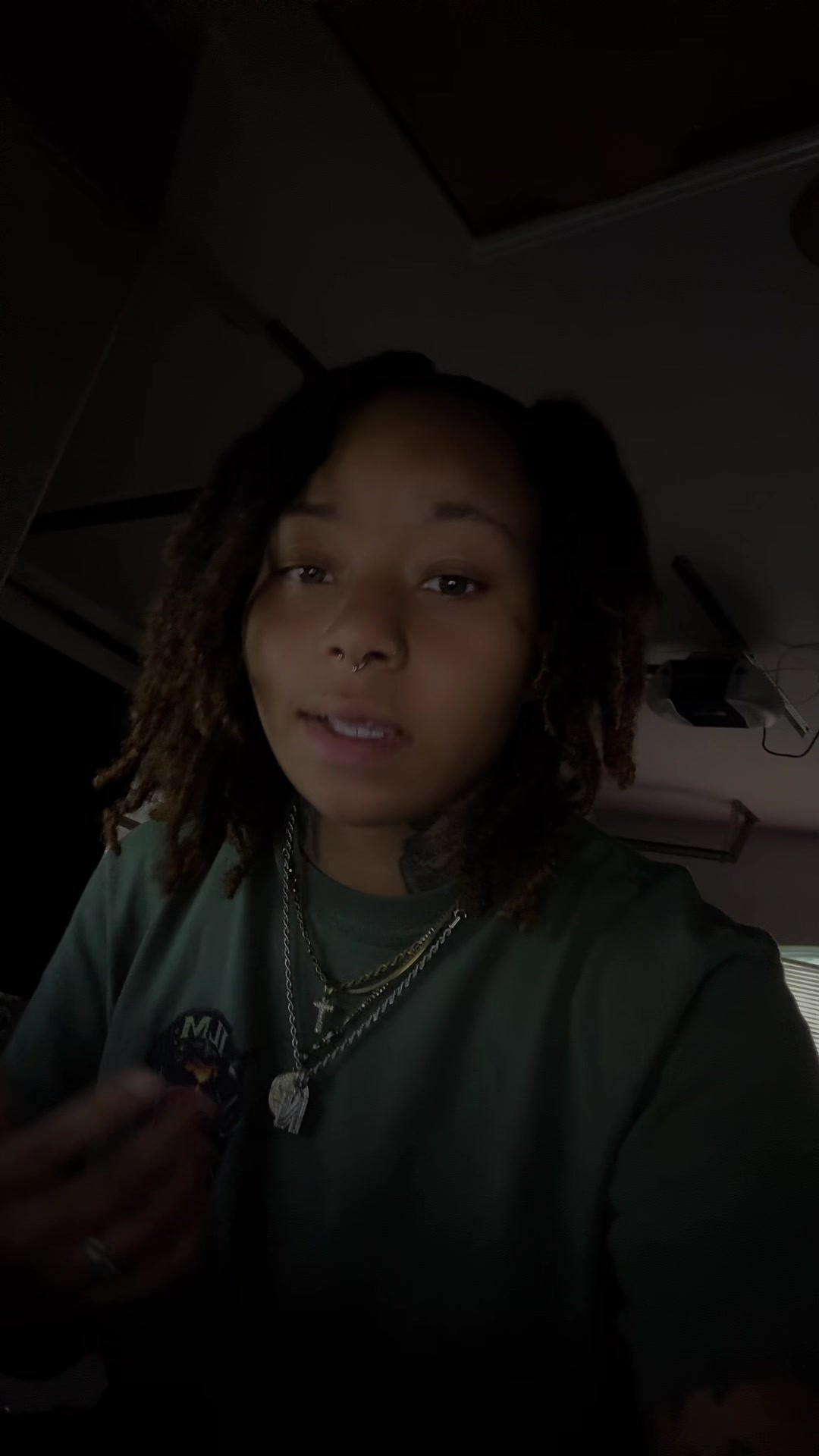 @PrettyThuggᥫ᭡