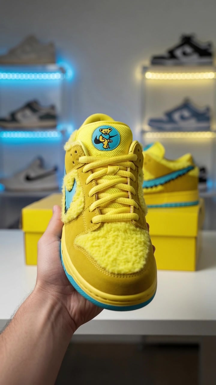 @AMERICAN SOLE