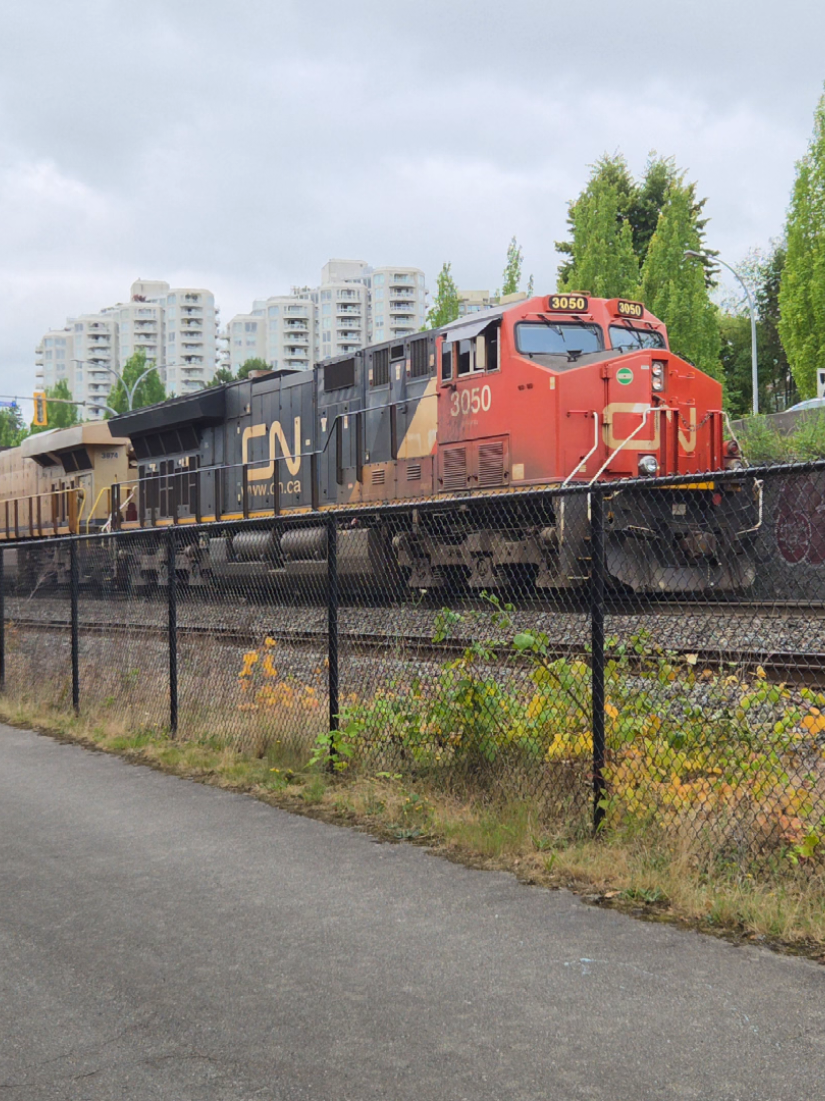 @railfan_parker