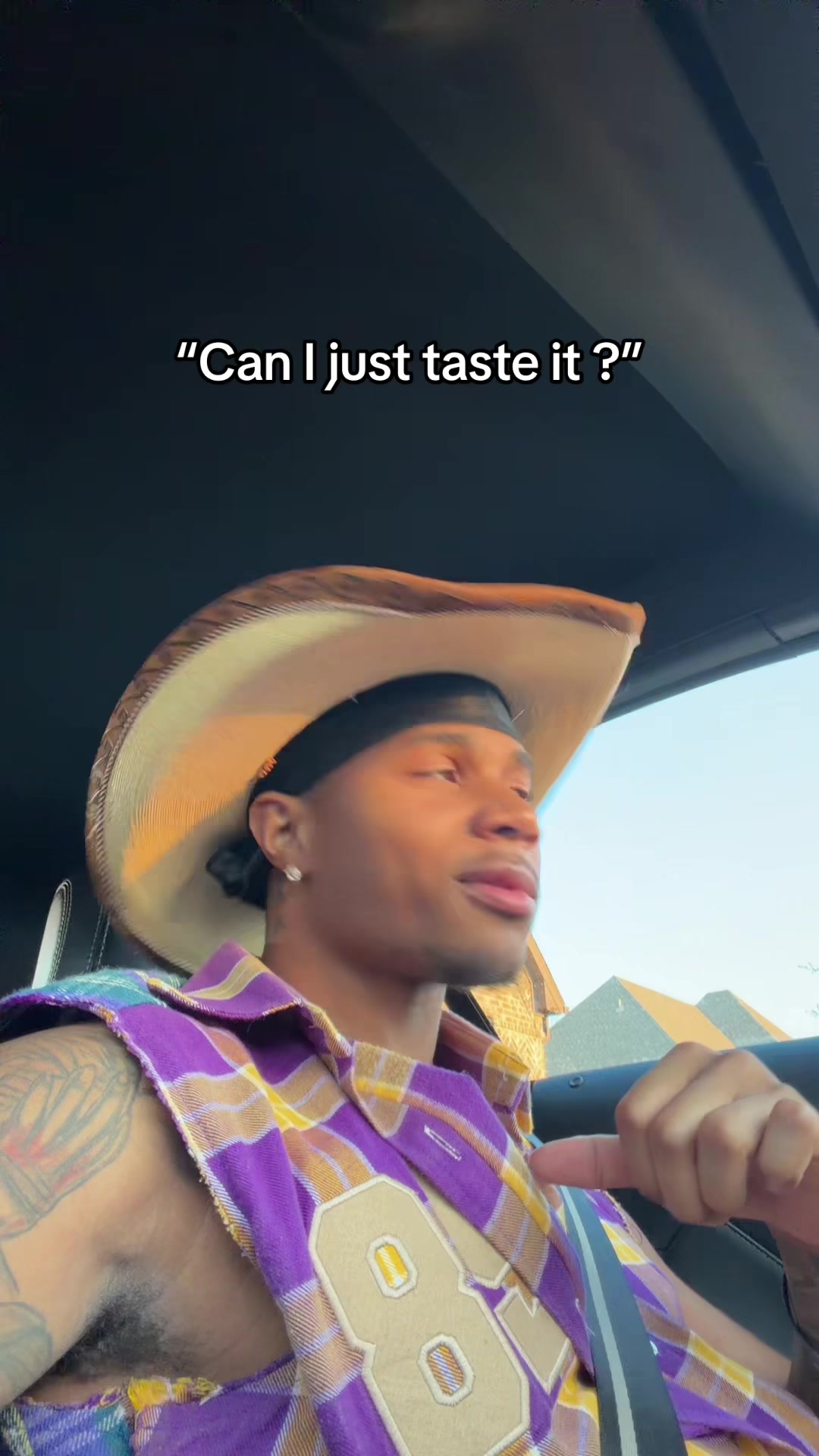 @_deewho