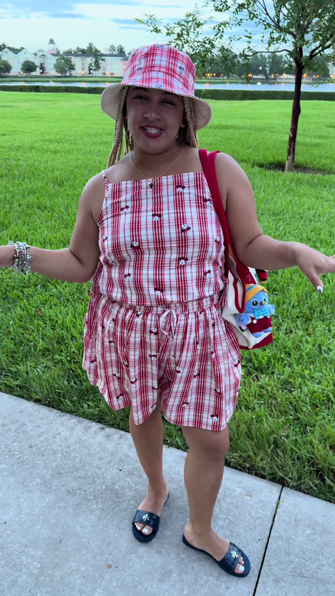 @Maria Mejia
