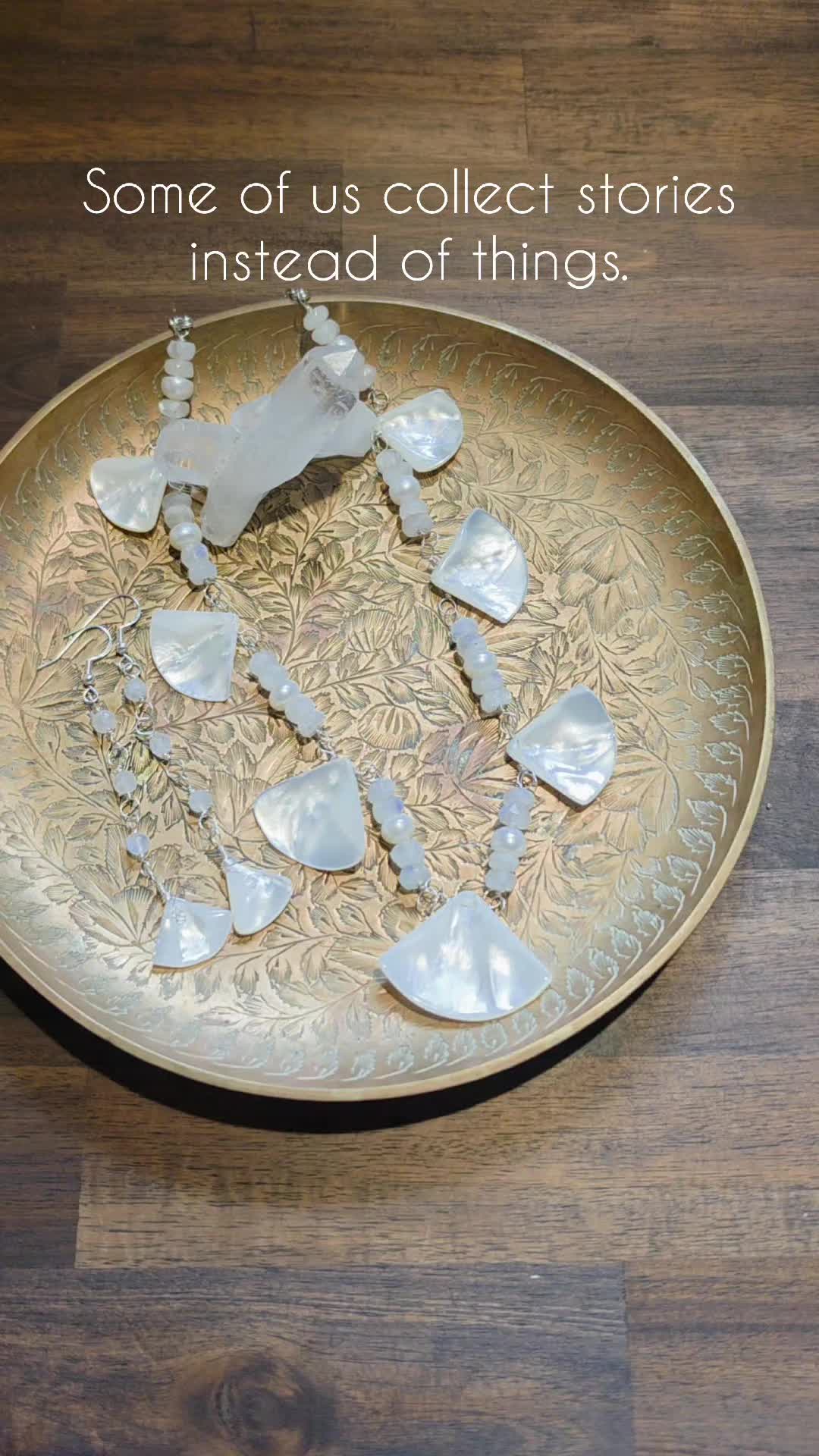 @Augustembersdesigns