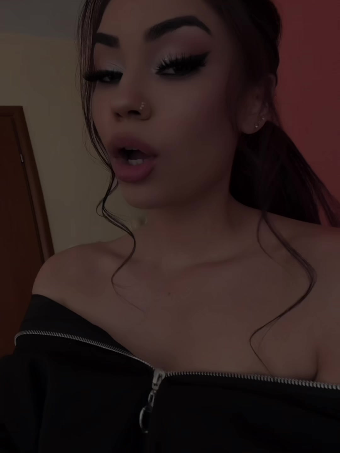 @Violetta Dyuzova