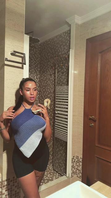 @Mouna 🐍