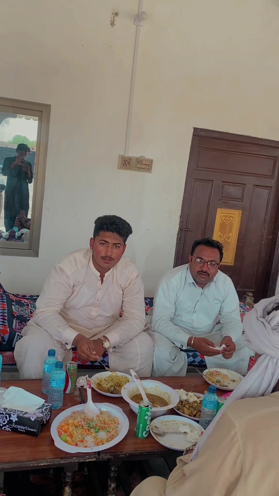 @Muzamil abbasi