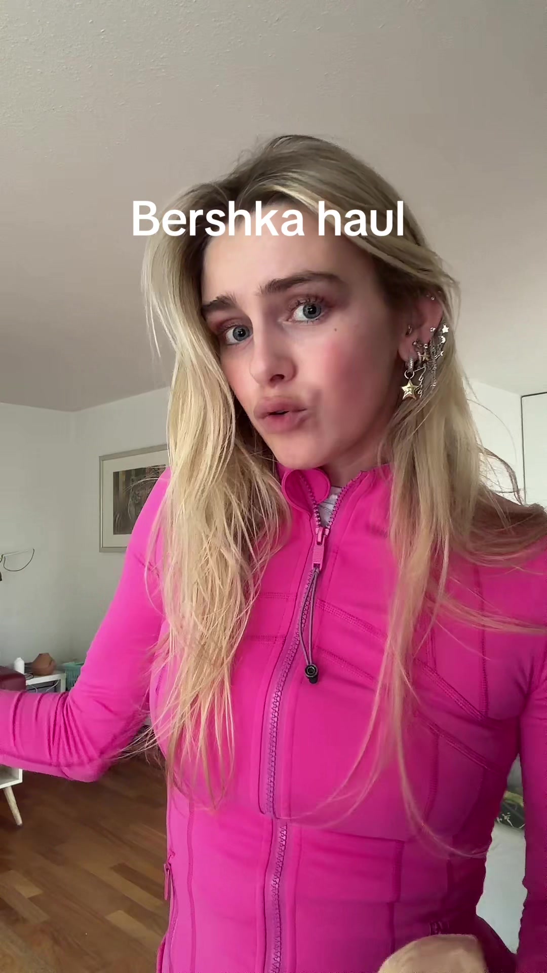 @Lilli M