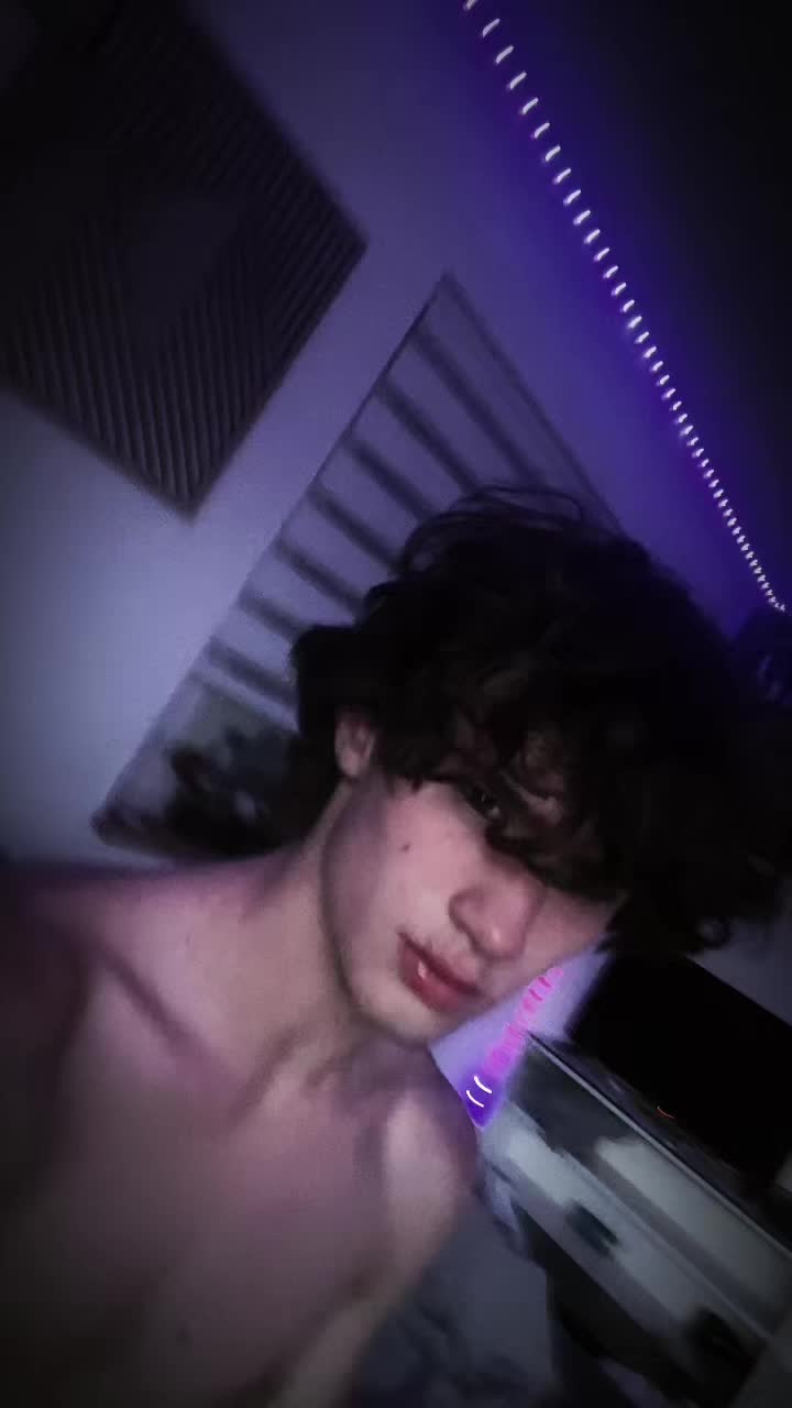 @‿̩͙⊱༒︎༻𝒟𝒶𝓋𝒾𝒹 ༺༒︎⊰‿̩͙