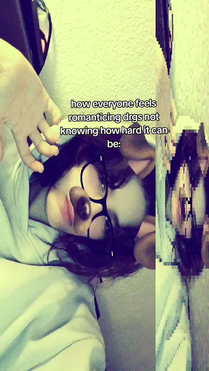 @🦈