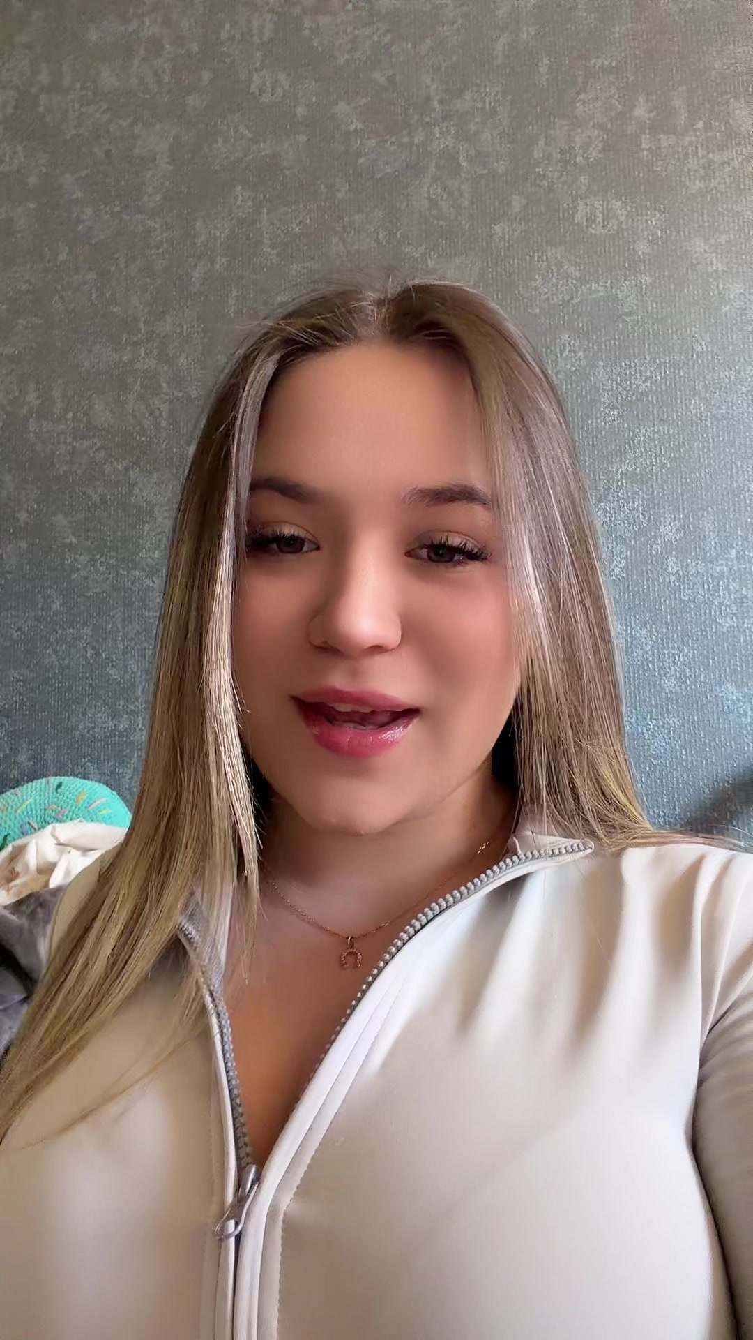 @KSENlIA🤍