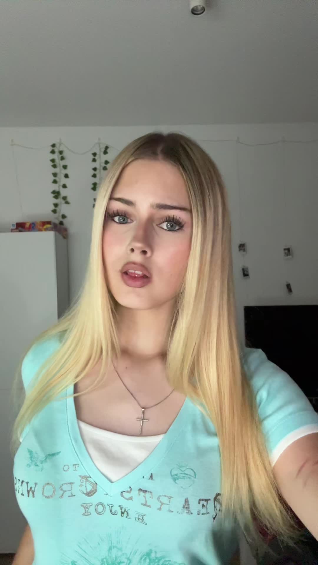 @mariella.bmt